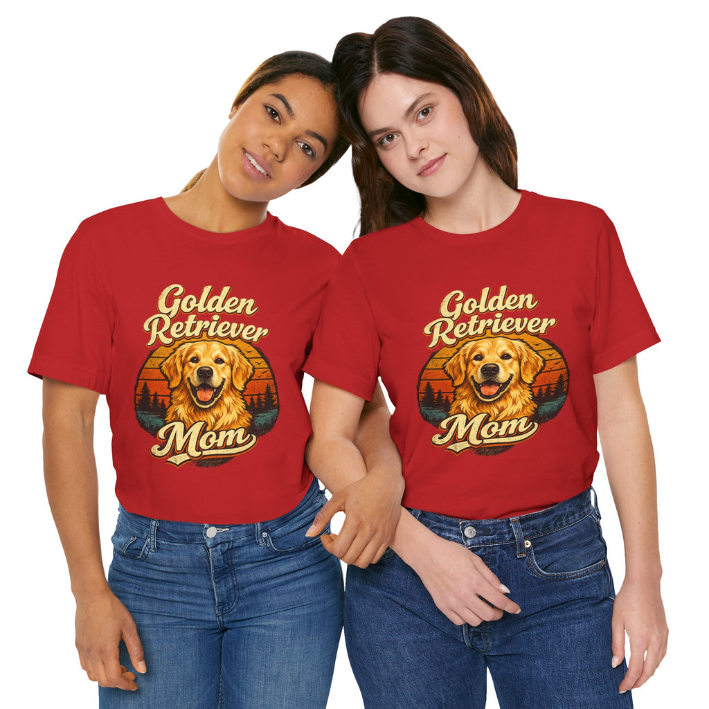 Golden Retriever Mom T-Shirt — Retro Dog Mom Tee