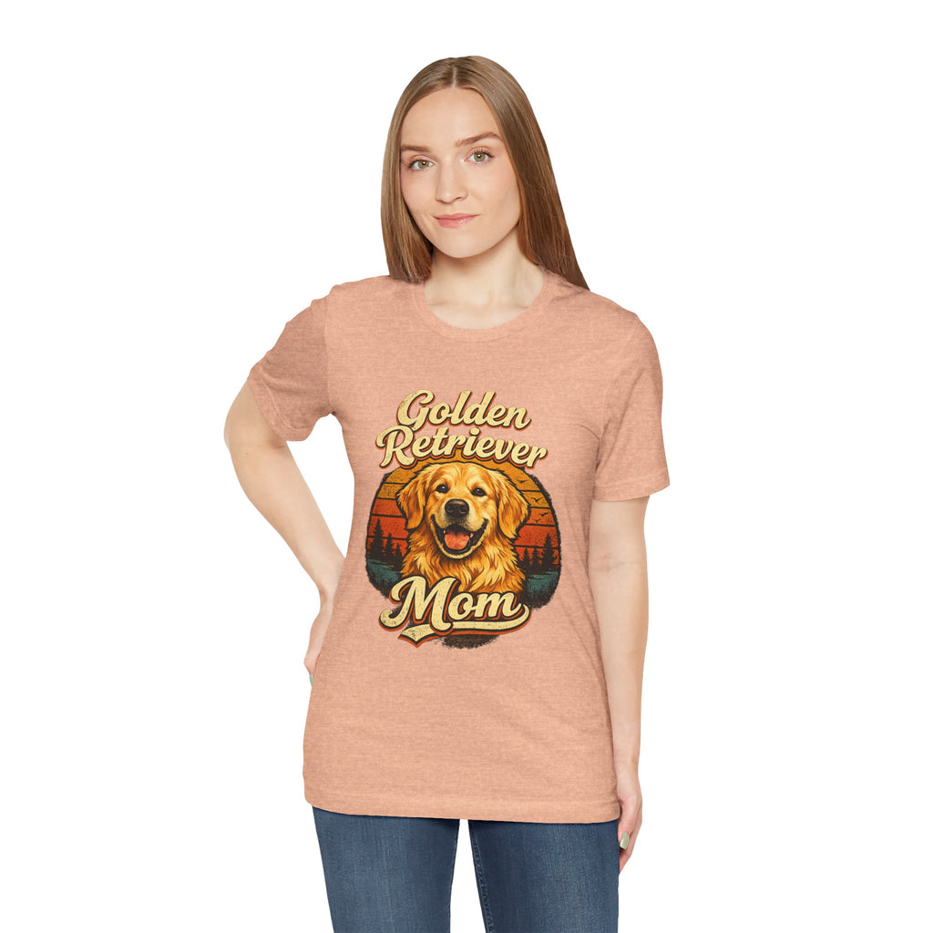 Golden Retriever Mom T-Shirt — Retro Dog Mom Tee
