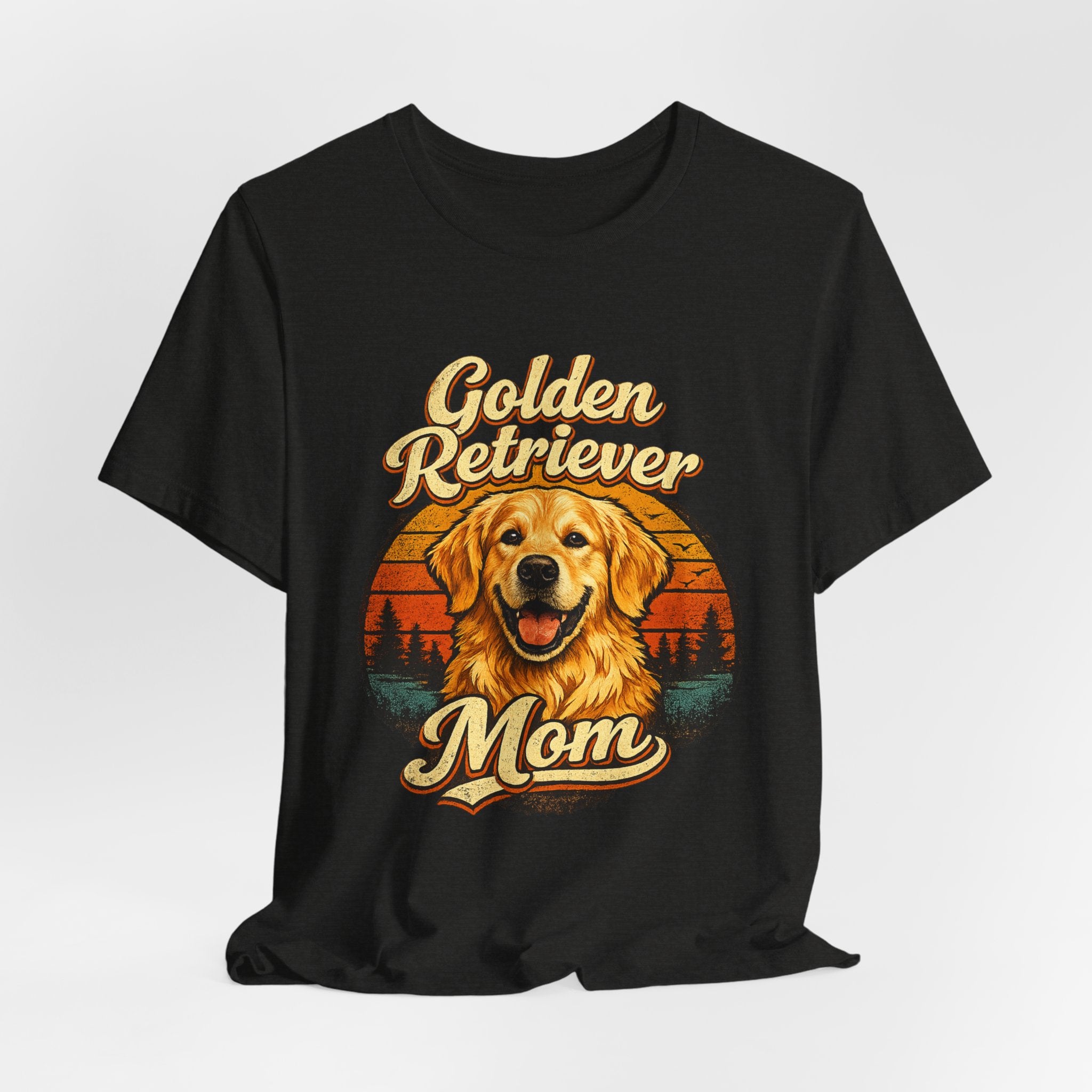 Golden Retriever Mom T-Shirt — Retro Dog Mom Tee