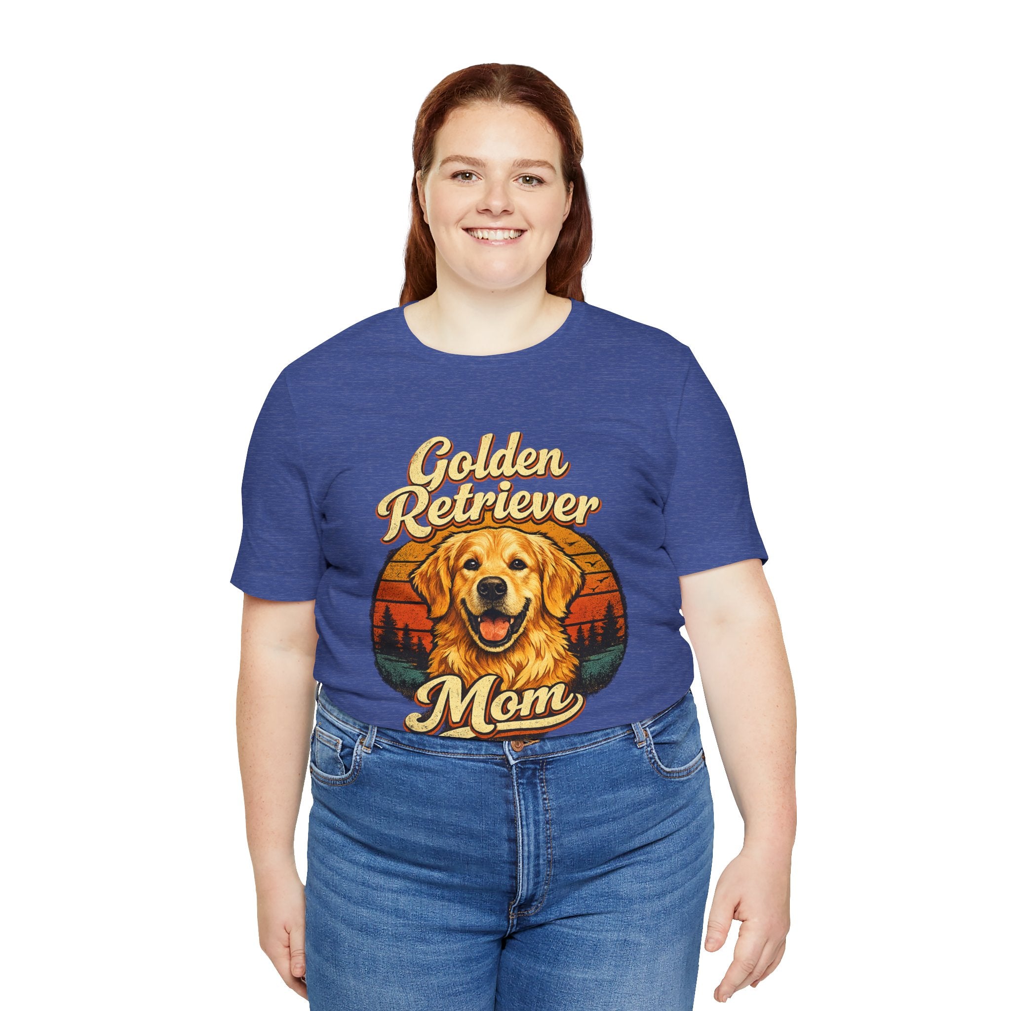 Golden Retriever Mom T-Shirt — Retro Dog Mom Tee