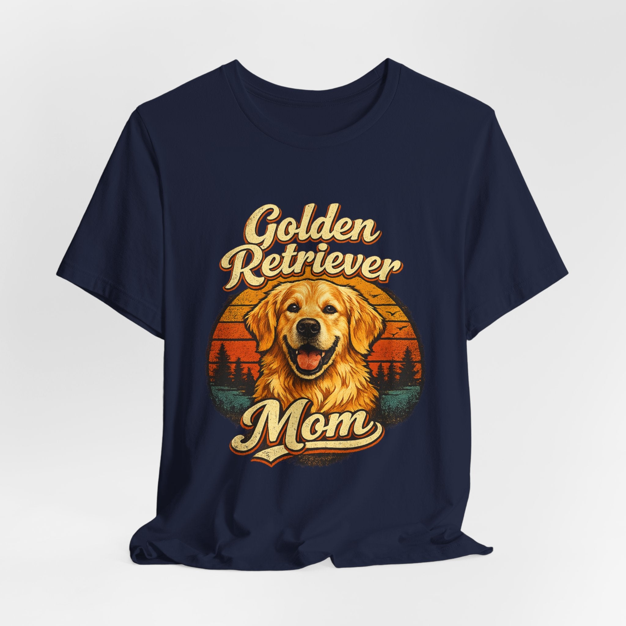 Golden Retriever Mom T-Shirt — Retro Dog Mom Tee