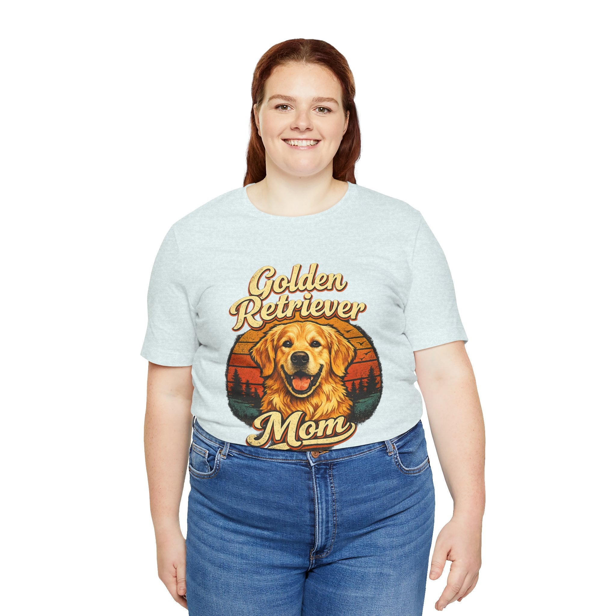 Golden Retriever Mom T-Shirt — Retro Dog Mom Tee