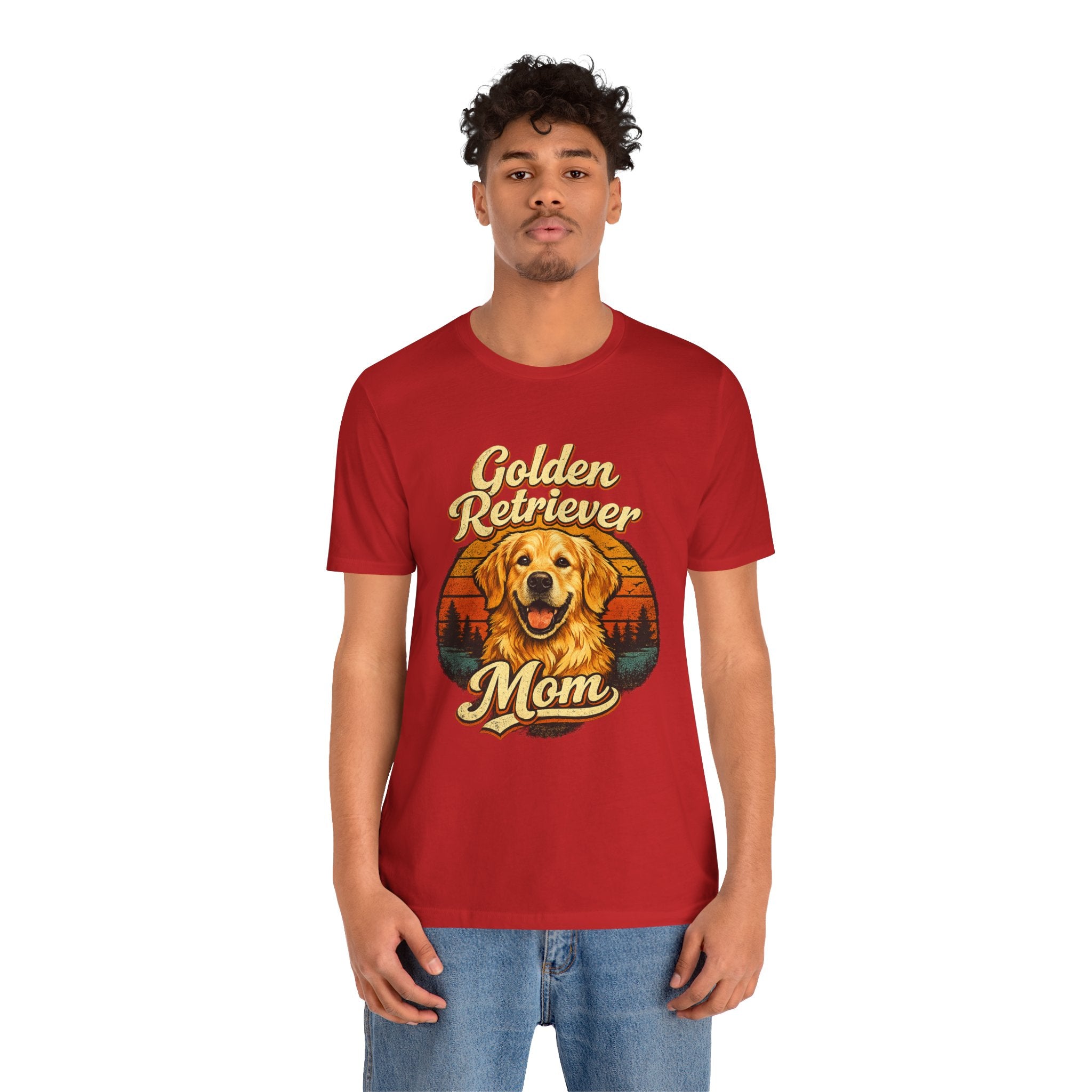 Golden Retriever Mom T-Shirt — Retro Dog Mom Tee