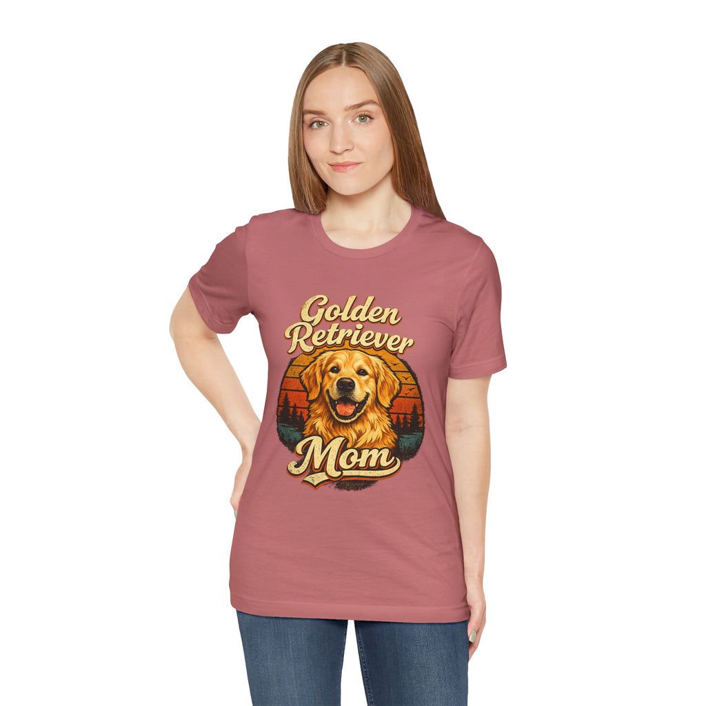 Golden Retriever Mom T-Shirt — Retro Dog Mom Tee